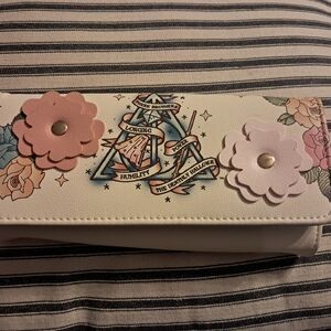 Floral Embellished Cream Wallet